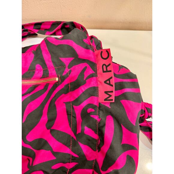 Marc Jacobs Nylon Animal Print Hobo Bow Tote Bag Black Pink Large - Picture 8 of 9